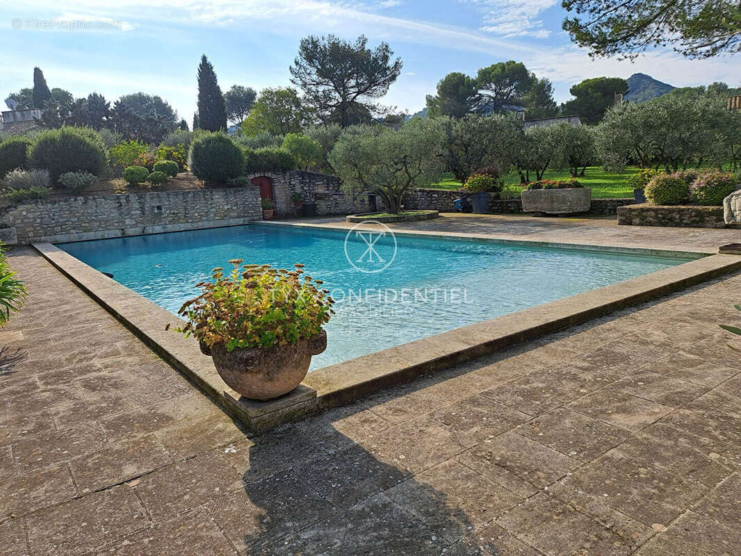 Maison à SAINT-REMY-DE-PROVENCE