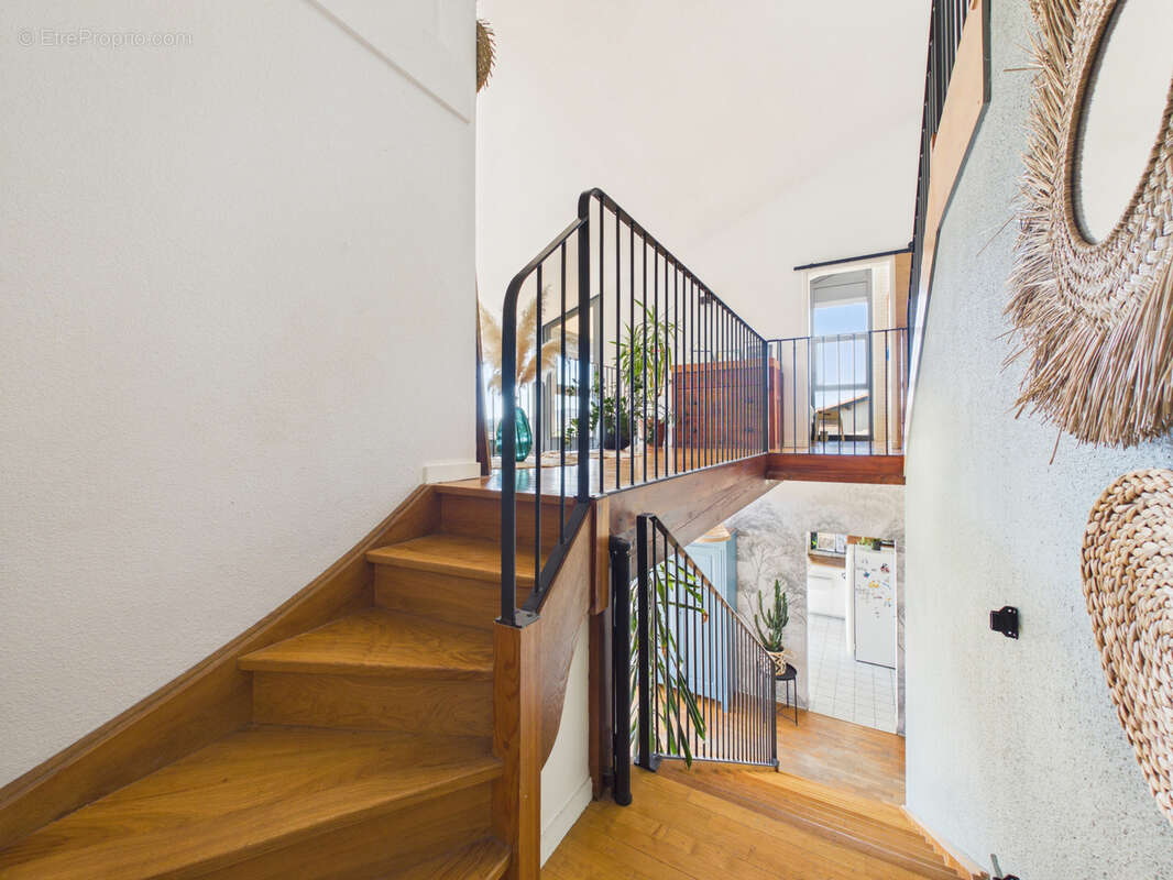 Maison à BRIVES-CHARENSAC