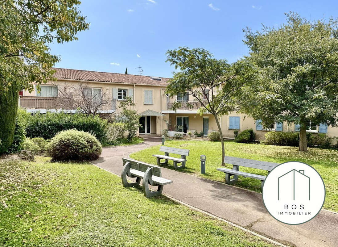 Appartement à SALON-DE-PROVENCE