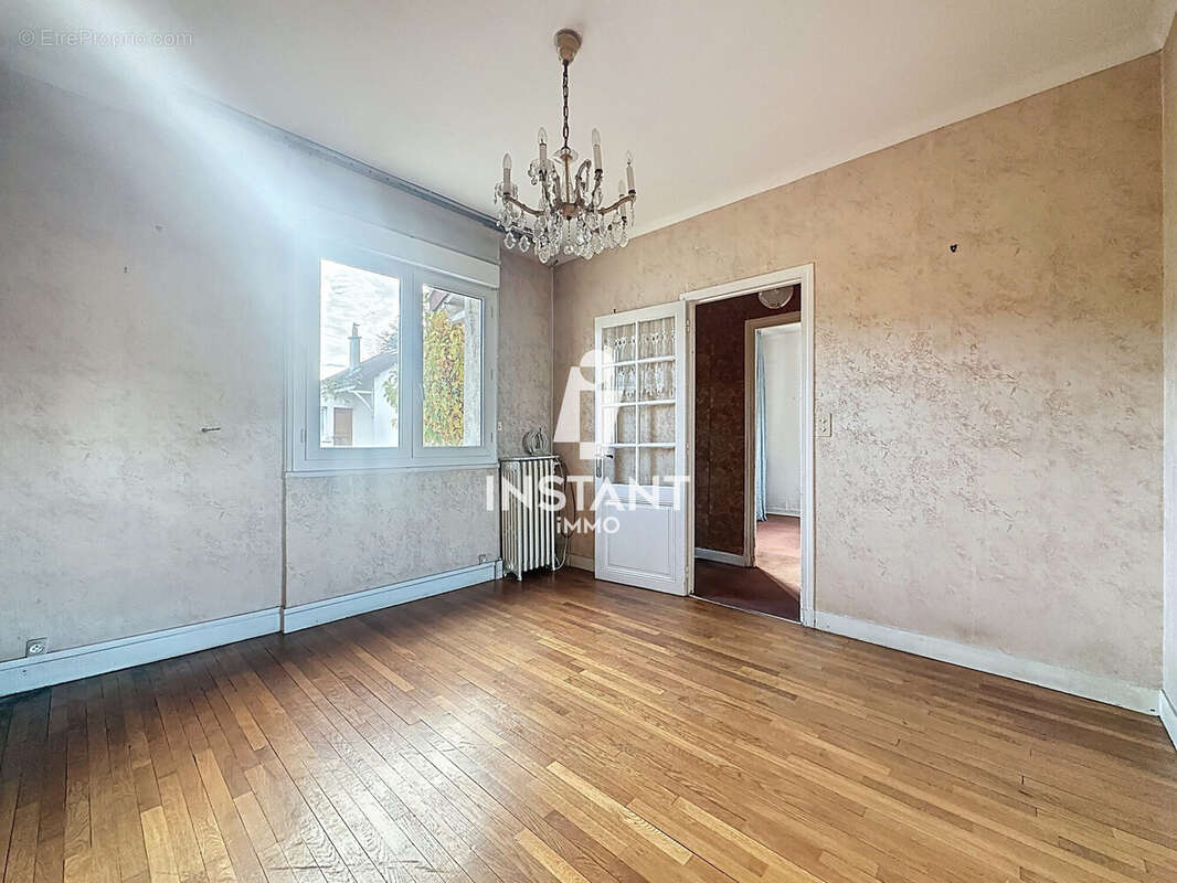 Maison à MAISONS-ALFORT