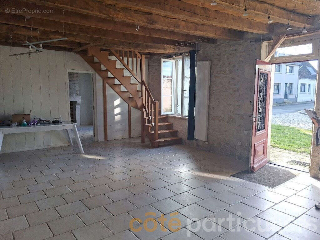 Maison à VALLENAY