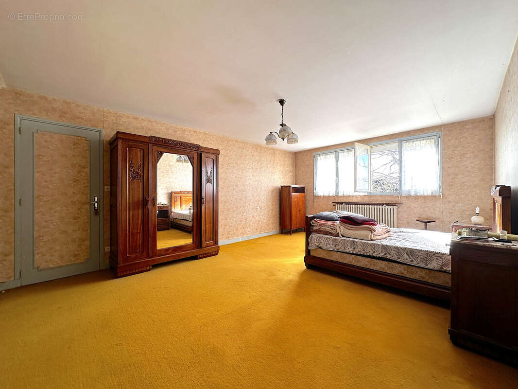 Maison à CHATELLERAULT