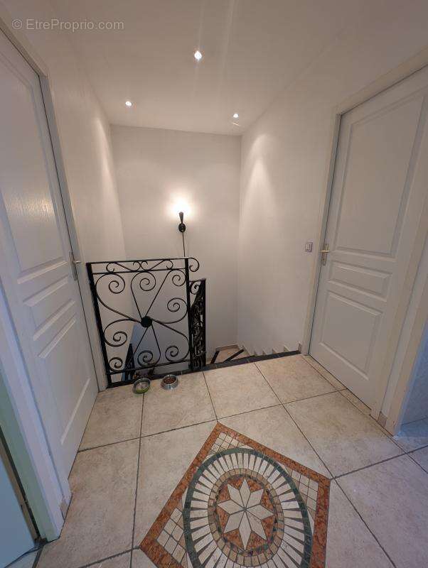 Maison à FONTANIL-CORNILLON