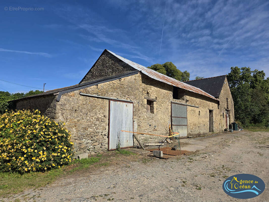 Maison à CAMOEL