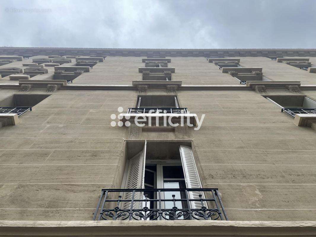 Commerce à PARIS-19E