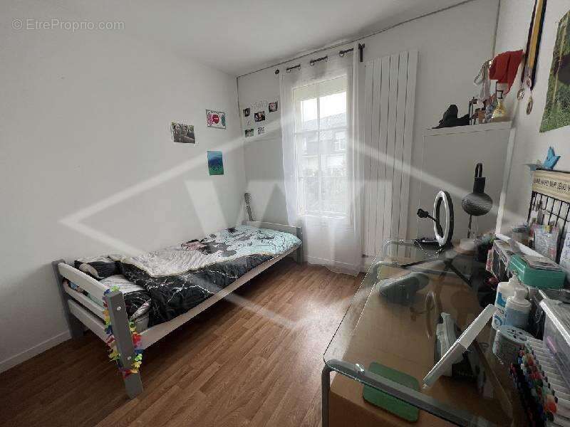 Maison à COMBS-LA-VILLE