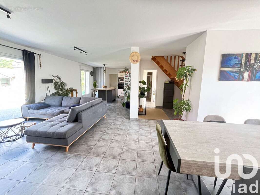 Maison 118 m² à Rosny-Sur-Seine  - photo 6