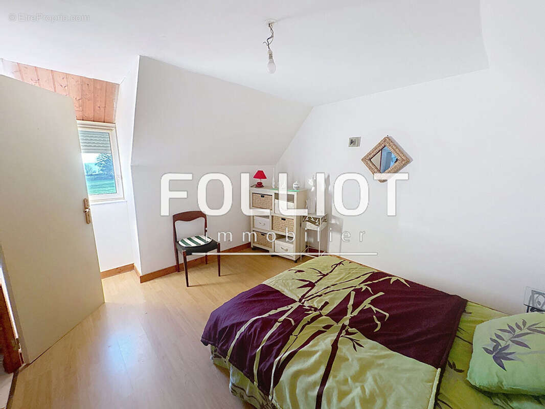 A VENDRE Maison en pierre - 4 pièces 76 m² - photo 5