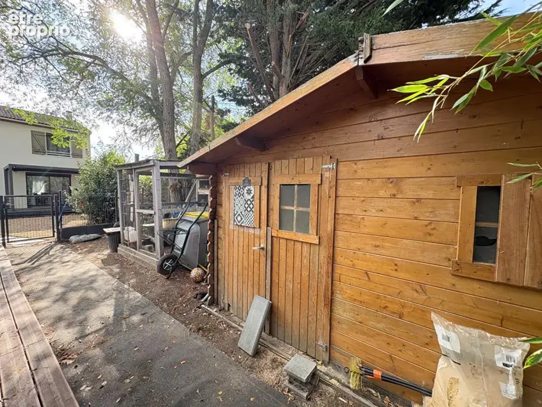Maison familiale ,idéalement située en parfait état - photo 18