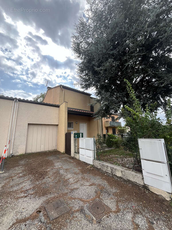 Opportunite ! dans un quartier prise de pamiers - maison t4 avec garage et jardin a vendre - photo 13