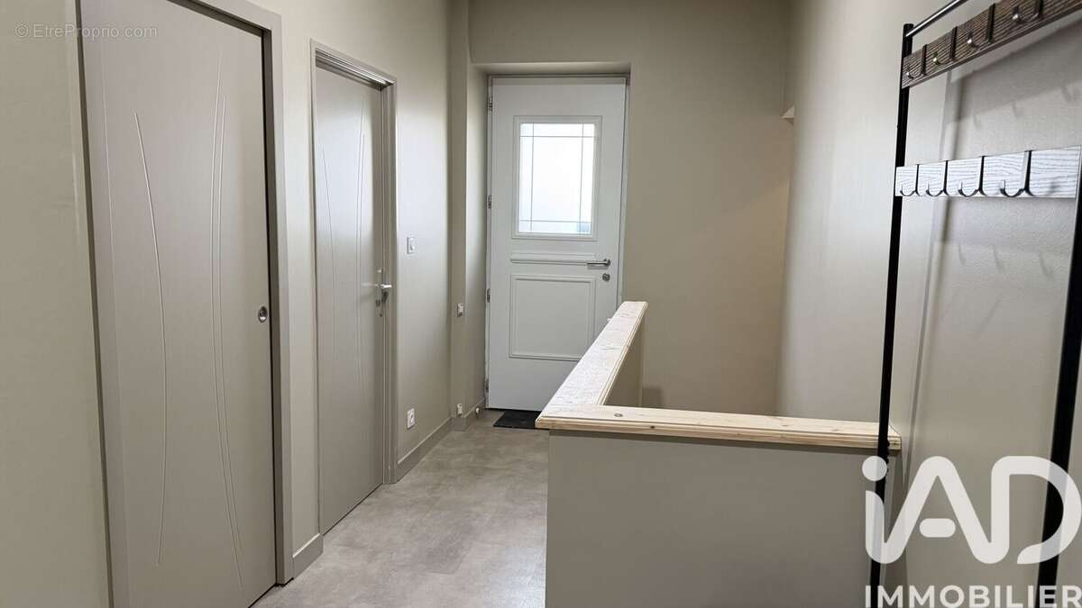 Photo 3 - Maison à MERPINS