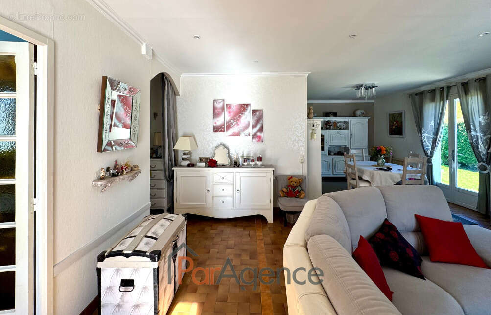 Maison à SAINT-PALAIS-SUR-MER