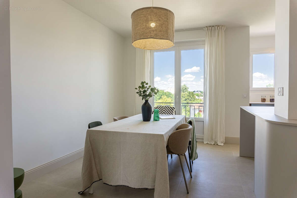 Appartement à BORDEAUX