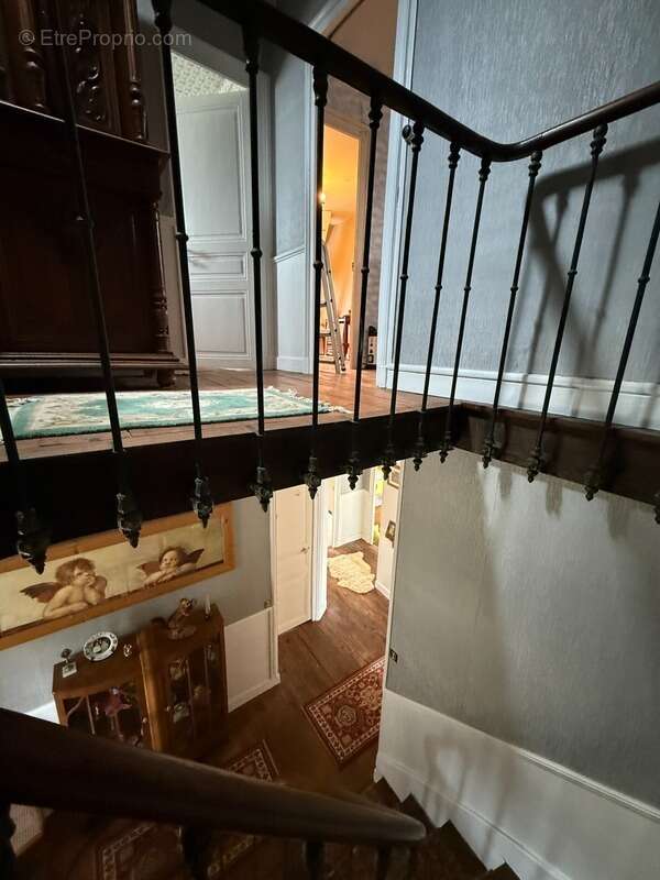 Maison à CUZION