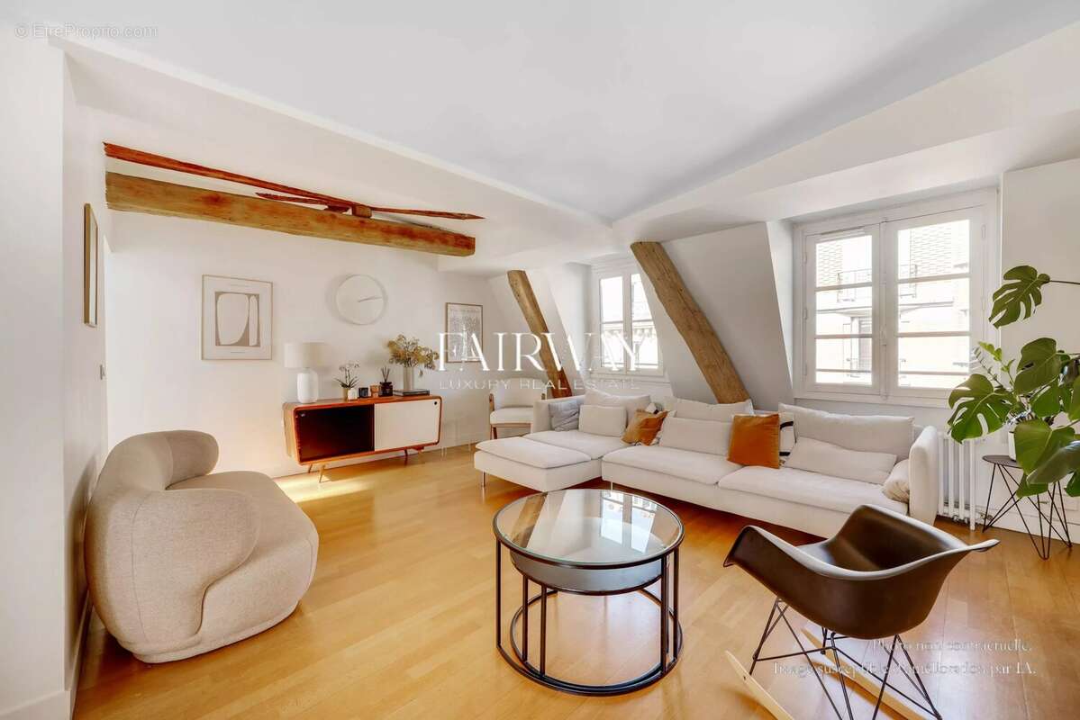 Appartement à PARIS-8E