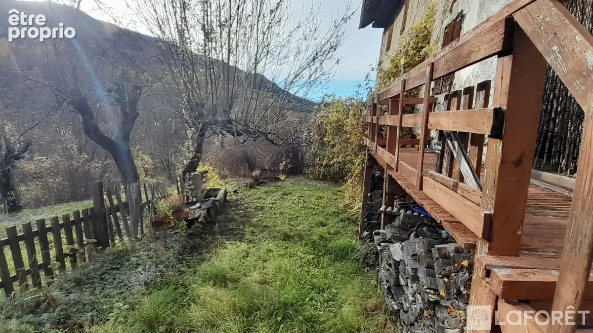 ** maison type 4 - saint sauveur - 4 pièces - photo 11