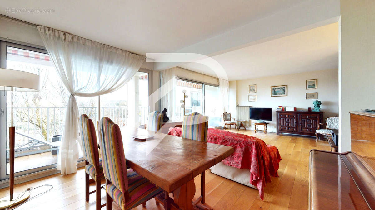 Appartement à MARLY-LE-ROI