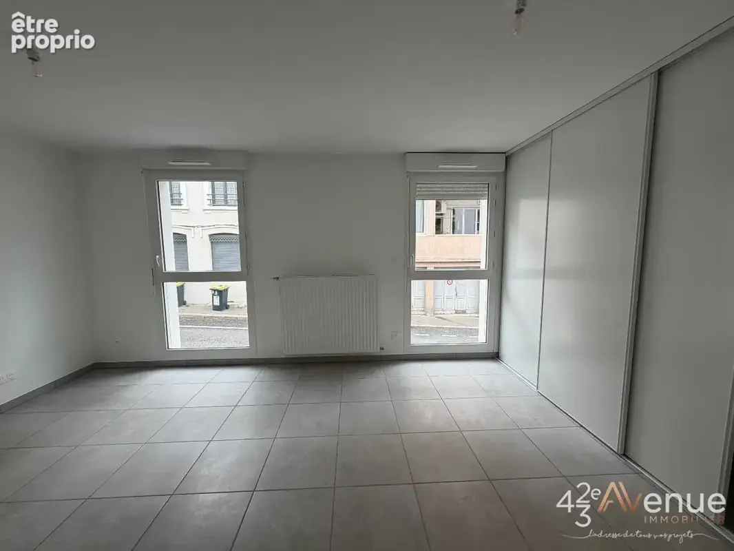 Appartement 1 pièce 27 m² à vendre à Saint-Etienne (42000) - photo 3
