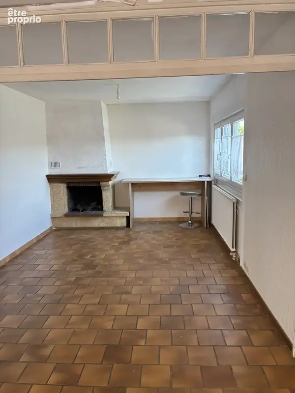 Pavillon individuel sur sous-sol complet, avec grand terrain et dépendances. - photo 6
