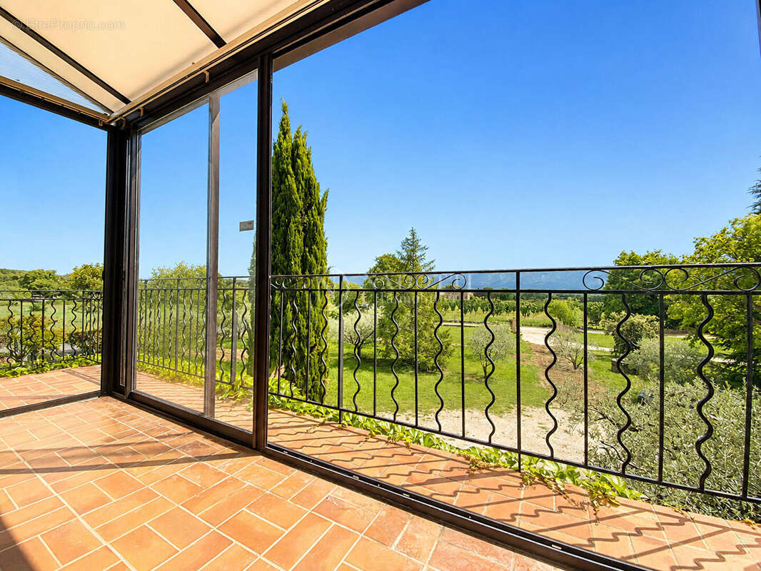 Maison à CABRIERES-D'AVIGNON