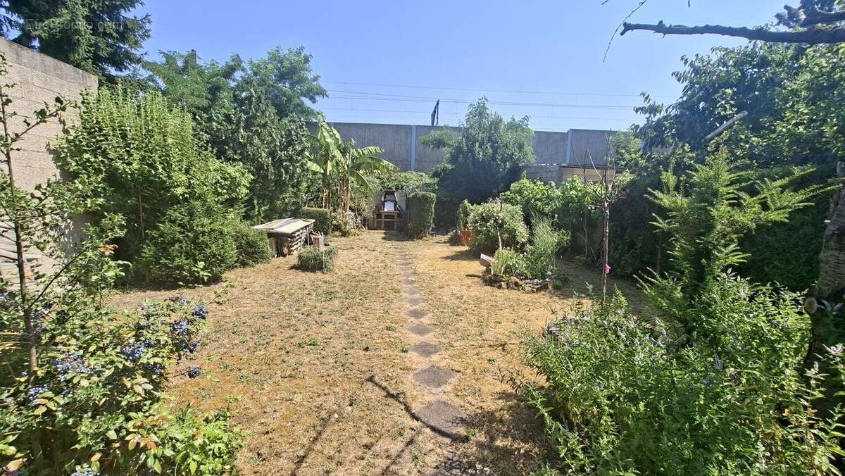 Maison à LE BOURGET