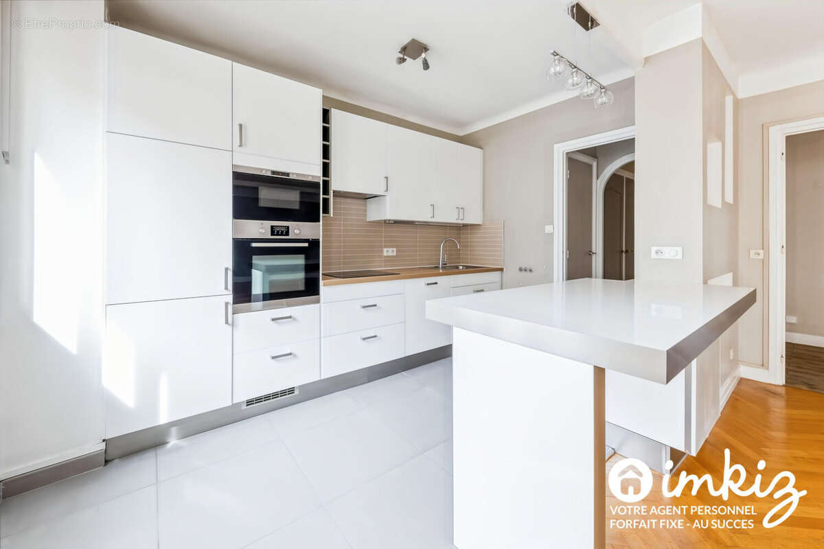 Appartement à LYON-6E