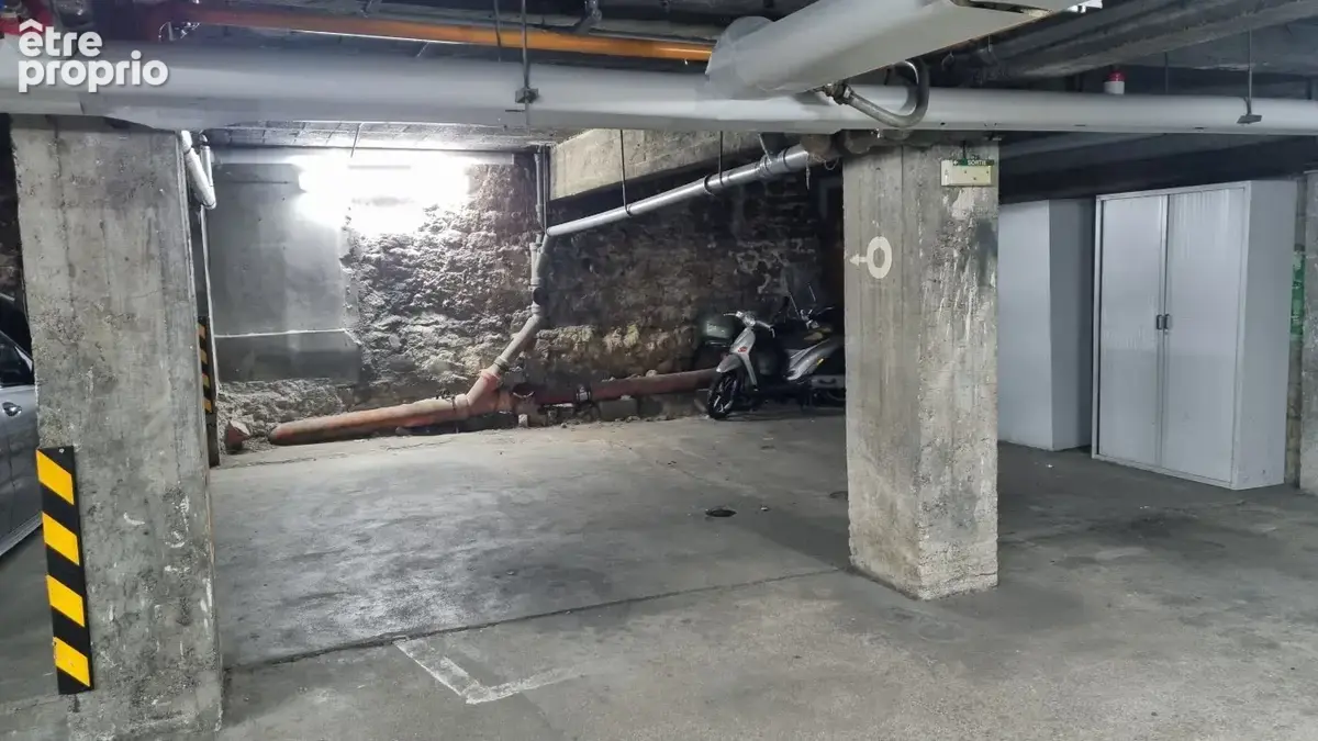 Bien immobilier à vendre à Paris-11e (75011) - photo 1