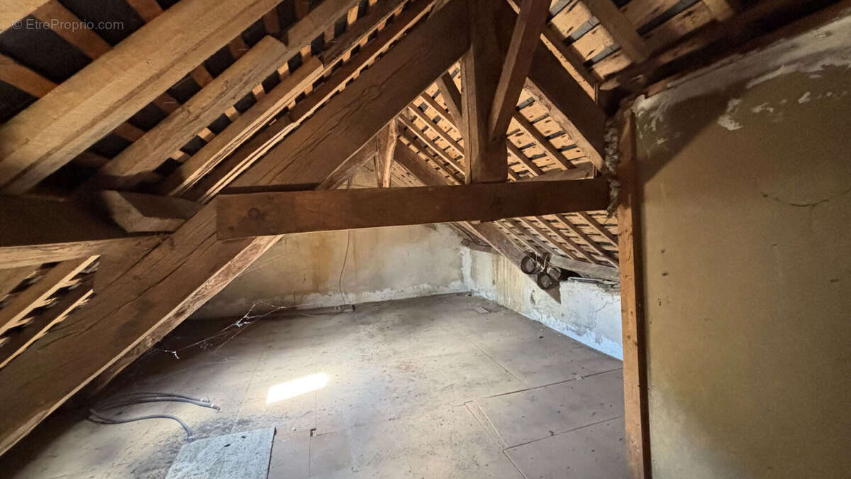 Maison à SAINT-MALO-DES-TROIS-FONTAINES