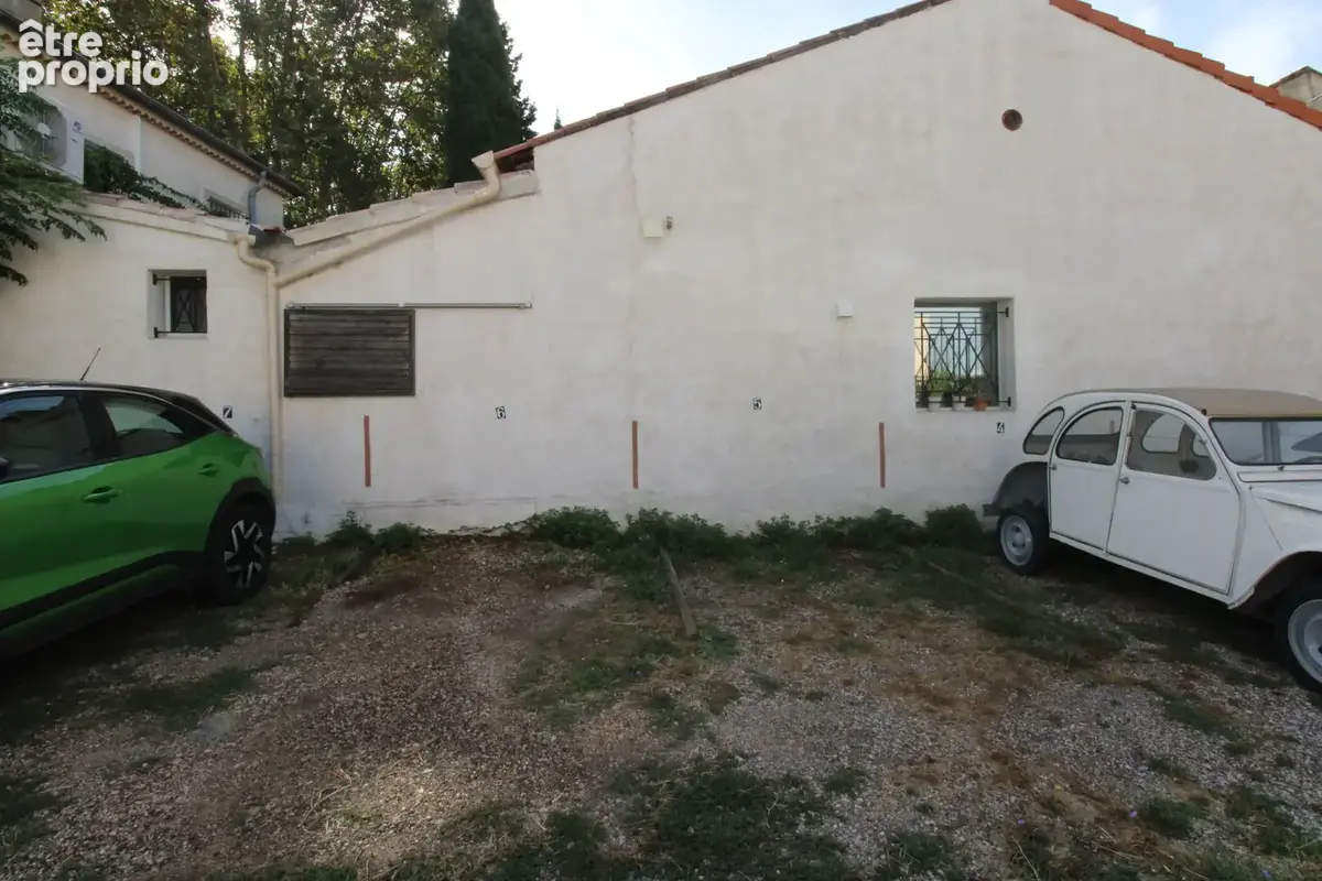 T2 rénové Toulon Est proche Mourillon - photo 7