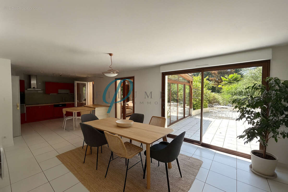 Maison à SUCE-SUR-ERDRE