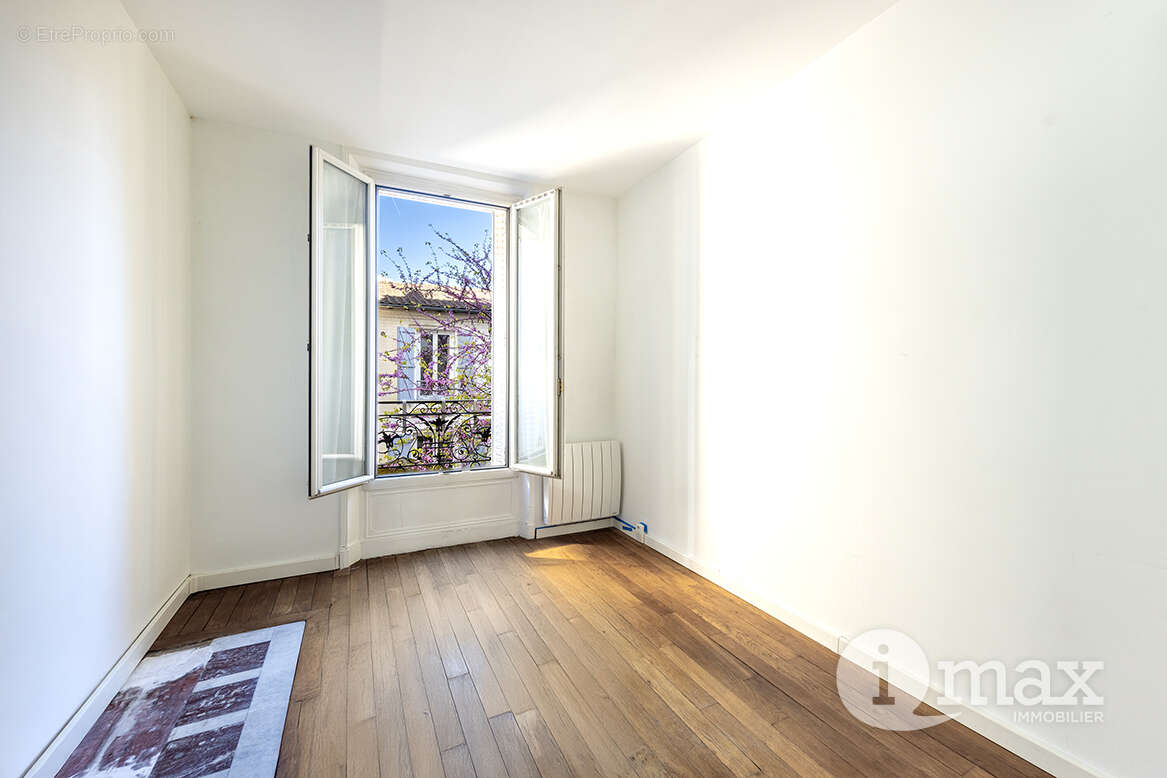 Appartement à BOIS-COLOMBES