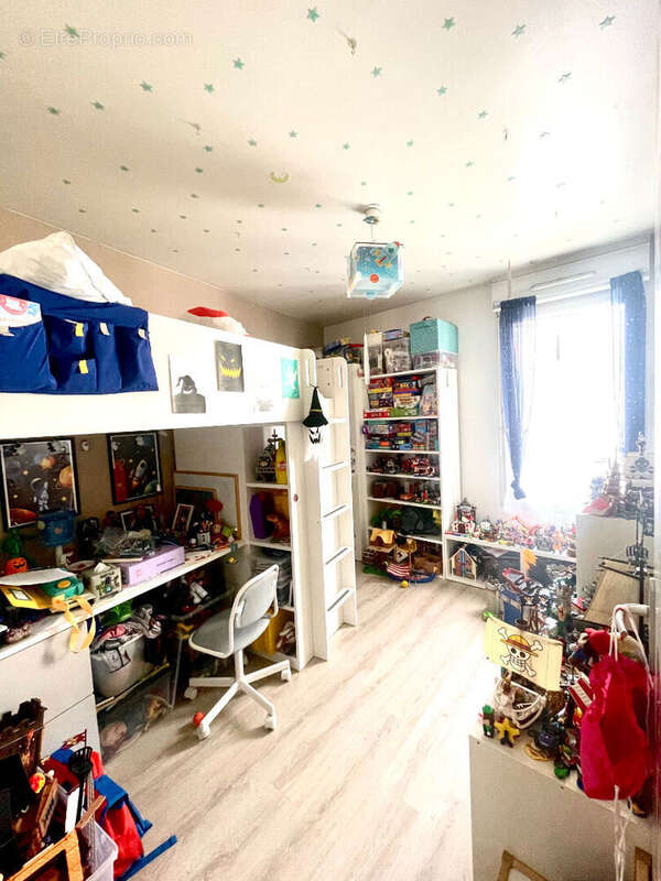 Appartement à PIERREFITTE-SUR-SEINE
