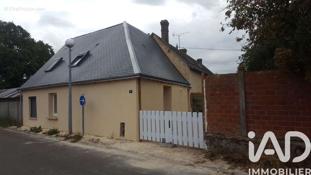 Photo 2 - Maison à BAILLEAU-LE-PIN
