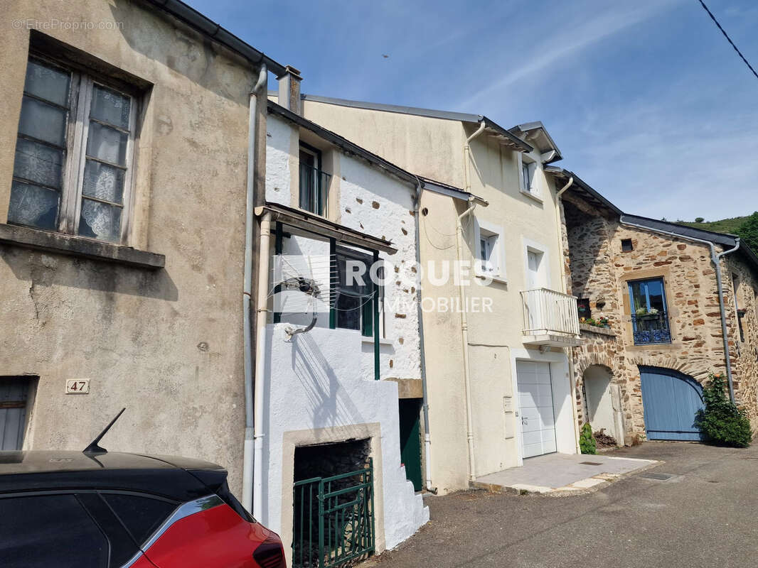 A vendre maison de village 110 m2 murat sur vebre - photo 3