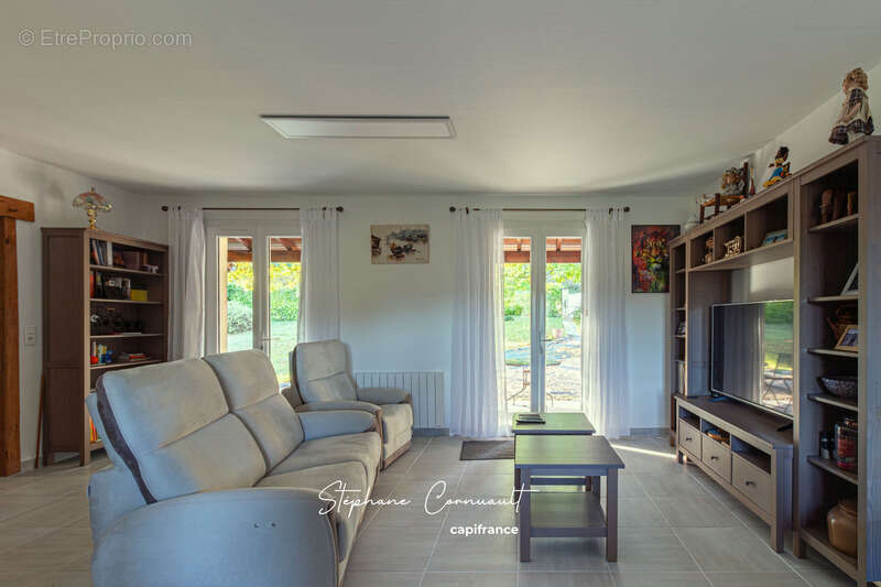 Maison à SAINT-GERMAIN-DU-SALEMBRE