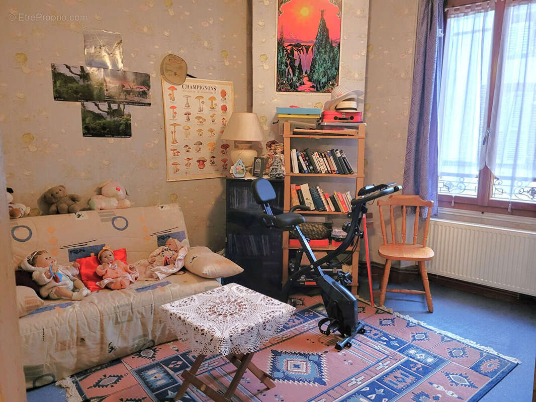 Maison à BUSSY-EN-OTHE