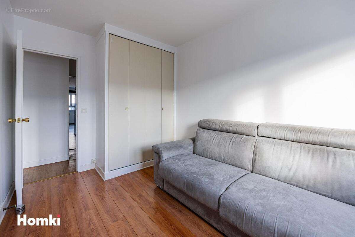 Appartement à NANTERRE
