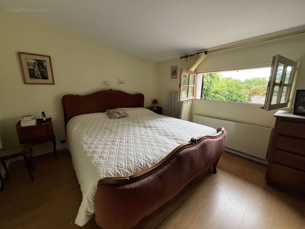 Propriété comprenant 2 habitations et terrain de plus 8 hectares - photo 20