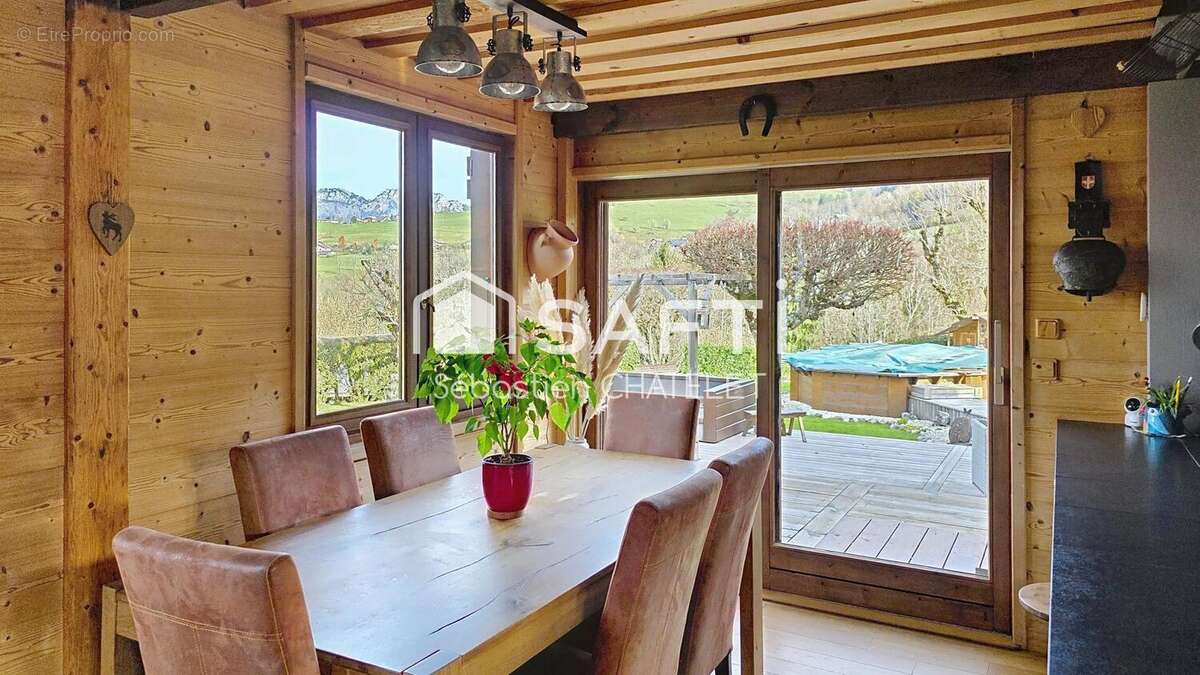 Photo 2 - Maison à SAINT-JORIOZ