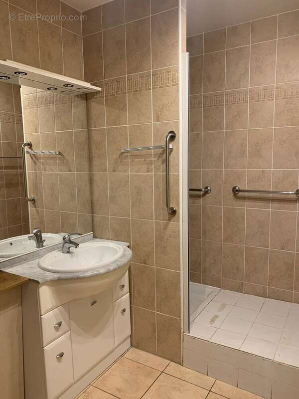 Appartement à SAINT-REMY-LES-CHEVREUSE