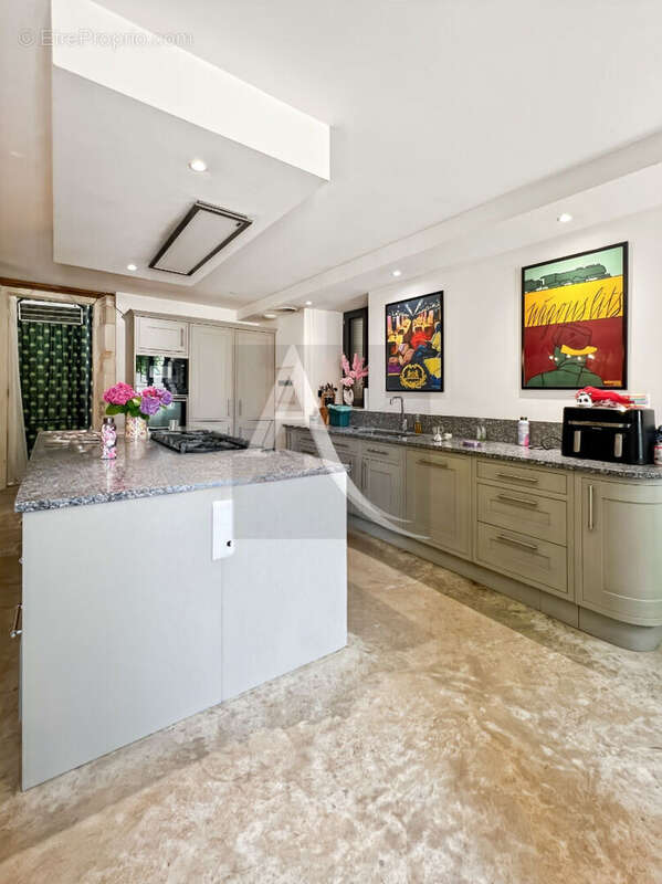 Maison à SAINT-VITE