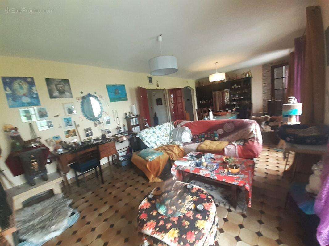 Maison à SAINT-GERMER-DE-FLY