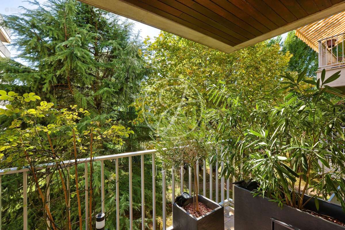 Appartement à GARCHES