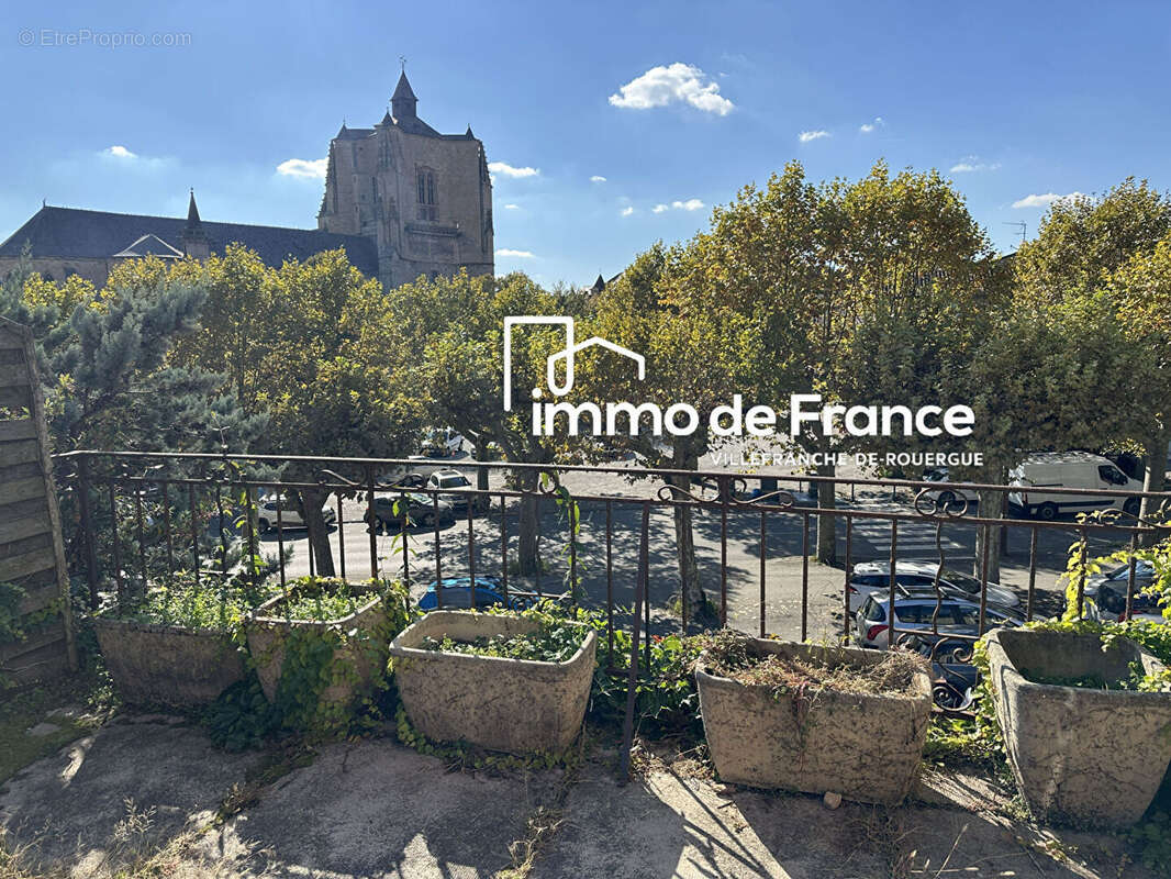 Villefranche De Rouergue maison 10 pièces 263 m² avec terrasse et garage - photo 13