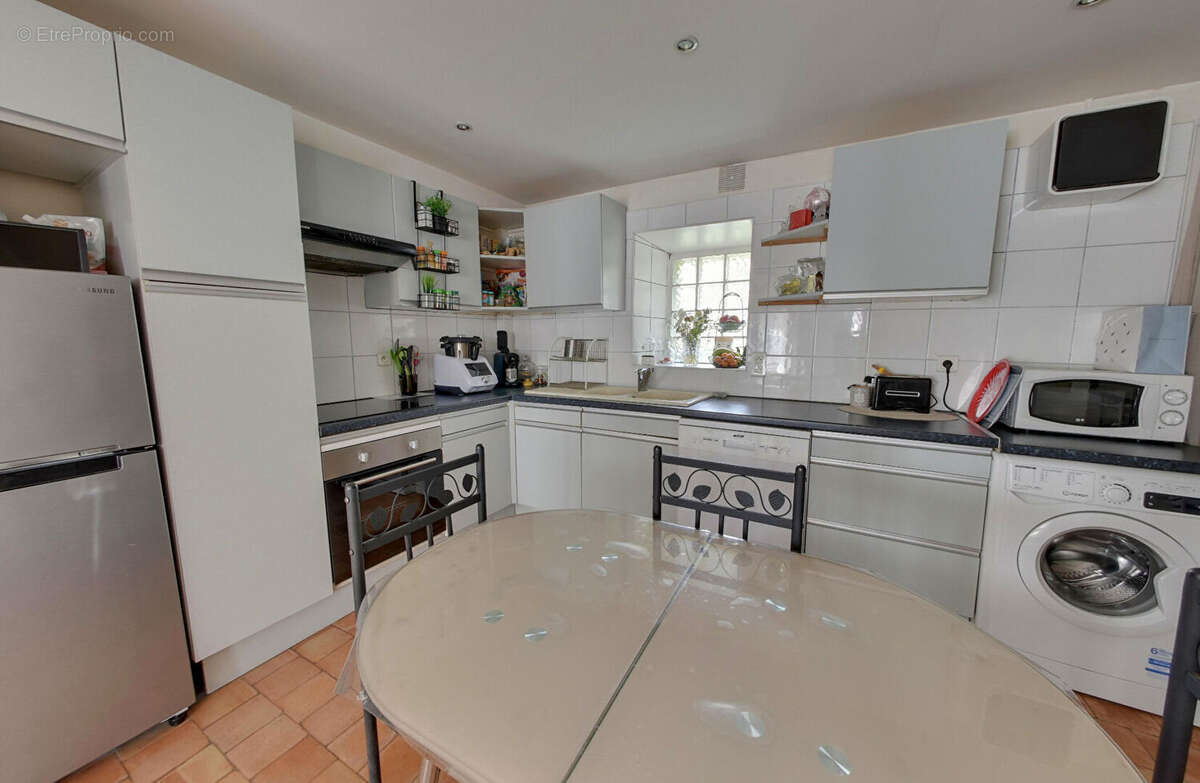 Appartement à SAINT-LEGER-EN-YVELINES