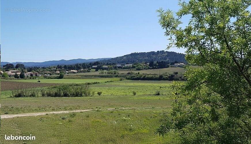 Terrain à BERRIAC