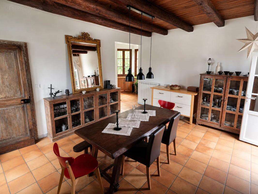 Maison 6 pièces de 143 m² à Moussac - photo 17