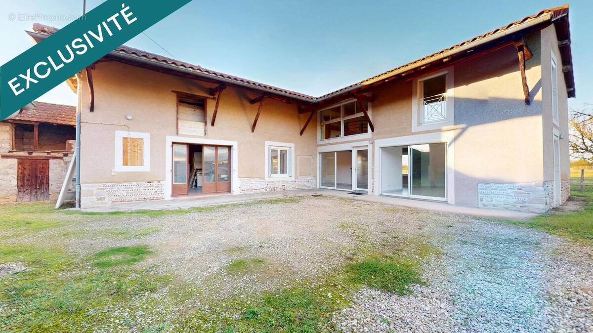 Photo 1 - Maison à GRIEGES
