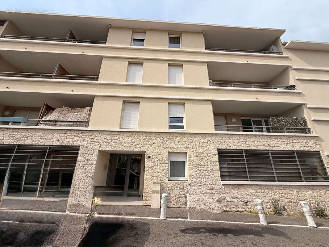 Appartement à MARSEILLE-8E