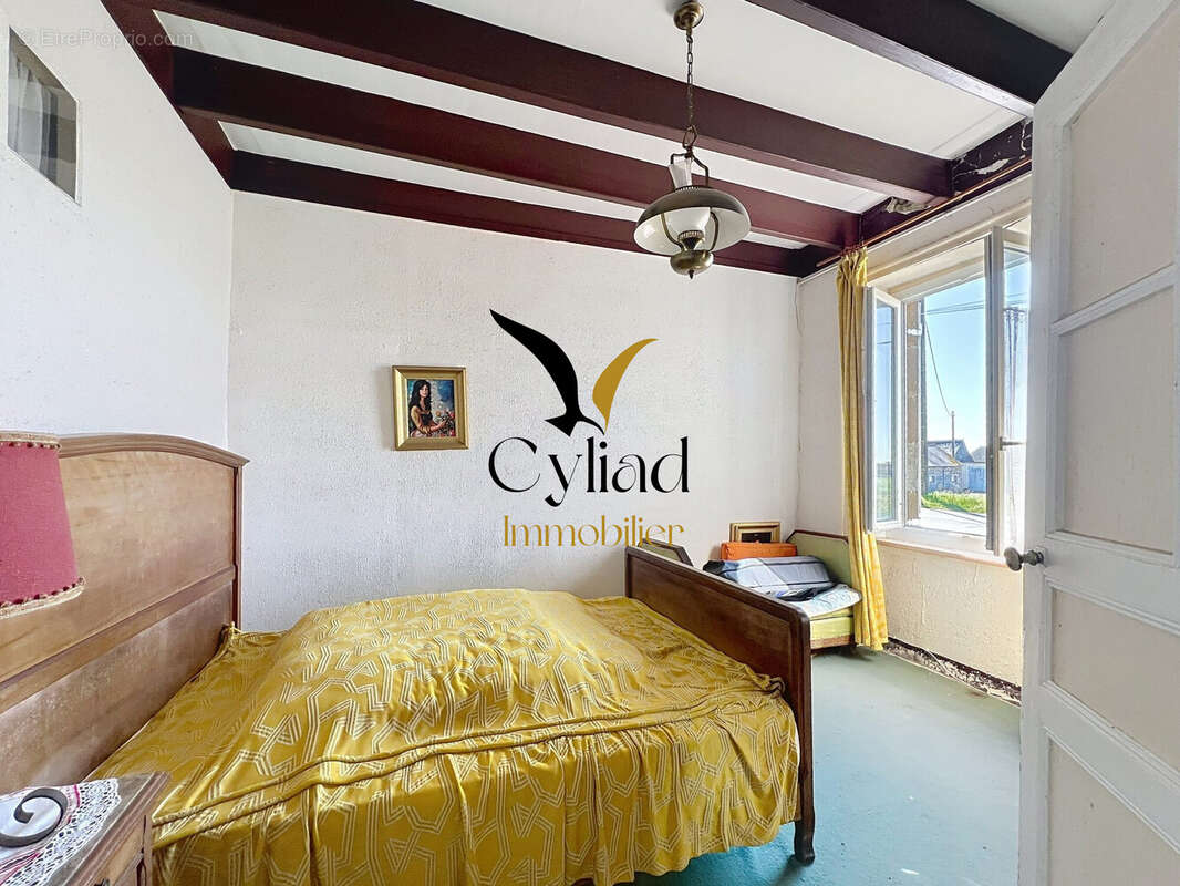 Maison à SAINT-MELOIR-DES-ONDES